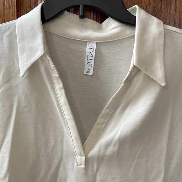 NWT STYLUS IVORY SLEEVELESS COLLARED BLOUSE SZ 3X - Picture 3 of 5